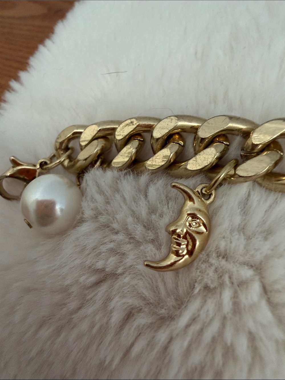 Gold Charm Bracelet with Pearl and Star Accents - Picture 3 of 5